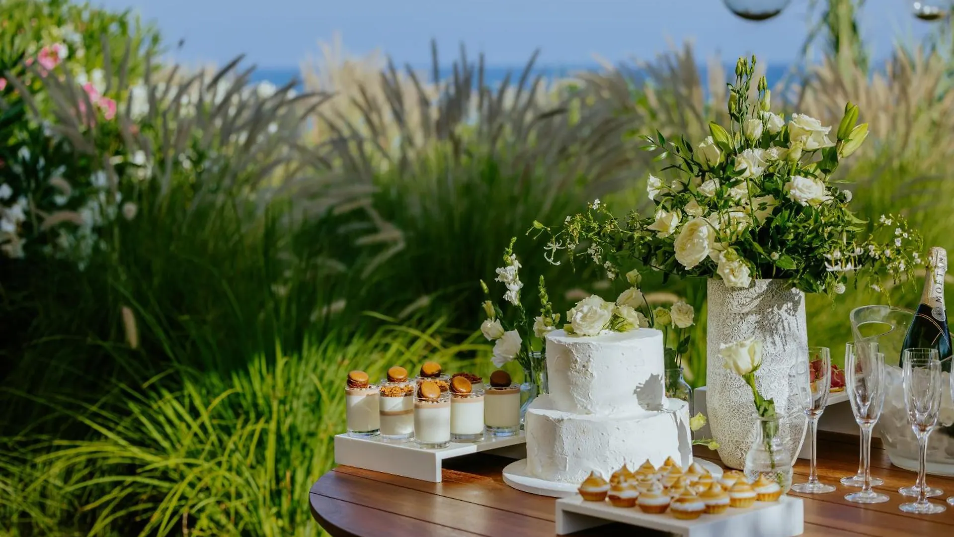 *****  Alion Beach Hotel Ajia Napa Cypr